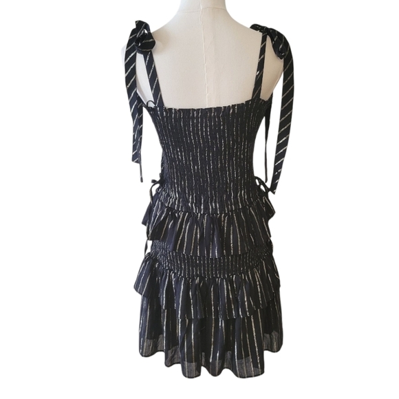 House of Harlow 1960 Black Smocked Mini Dress Size Small - Picture 4 of 5
